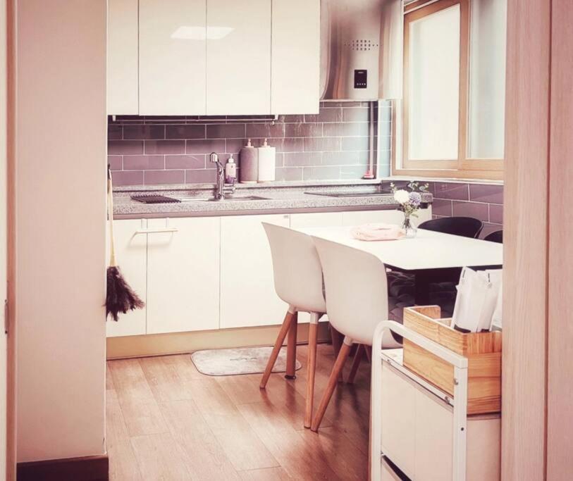 Appartamento Snug J House Seul